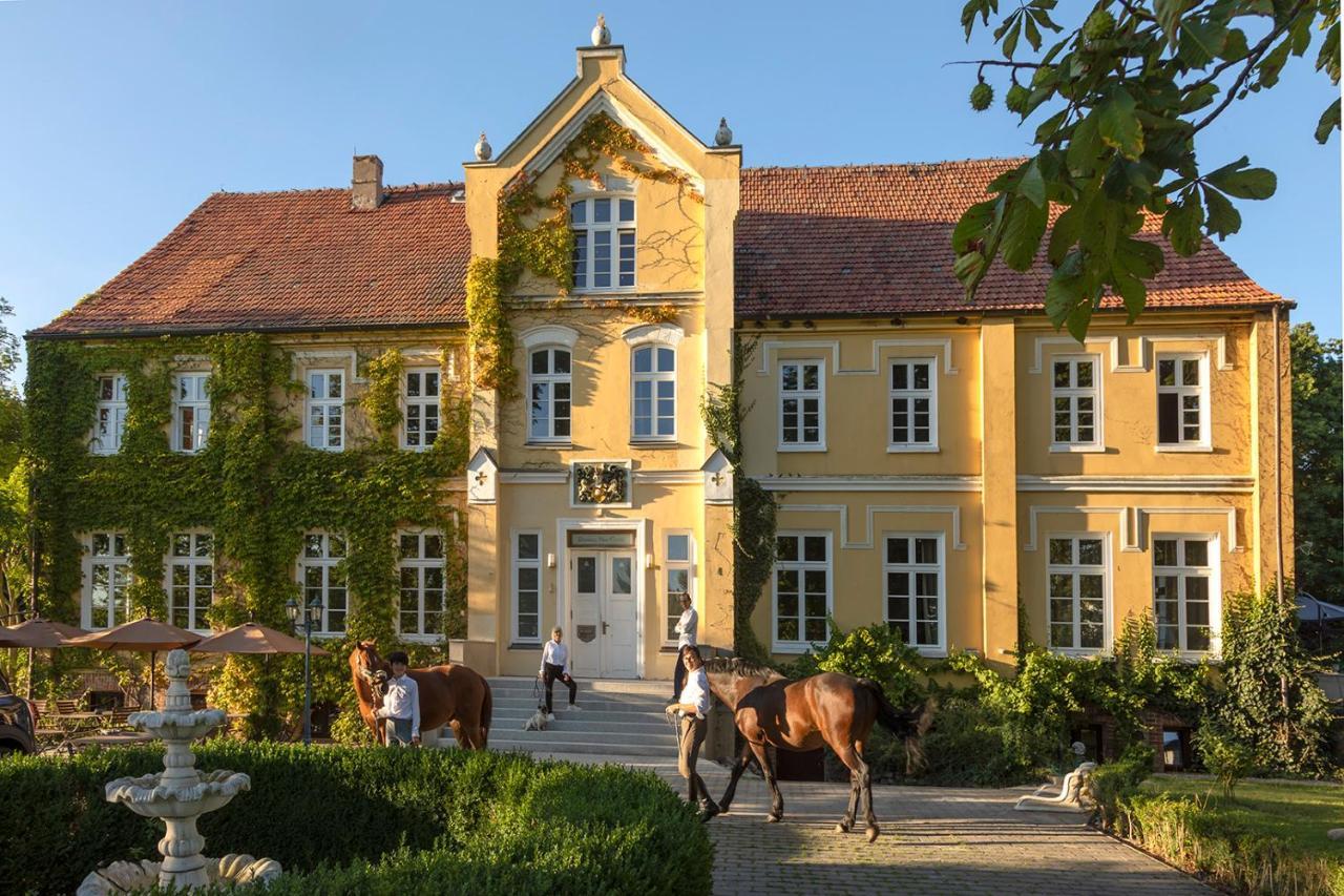 Ferienwohnung Mit Kamin Und Traumhafter Dachterrasse Mit Weitblick In Die Natur Neu Gaarz Exterior foto